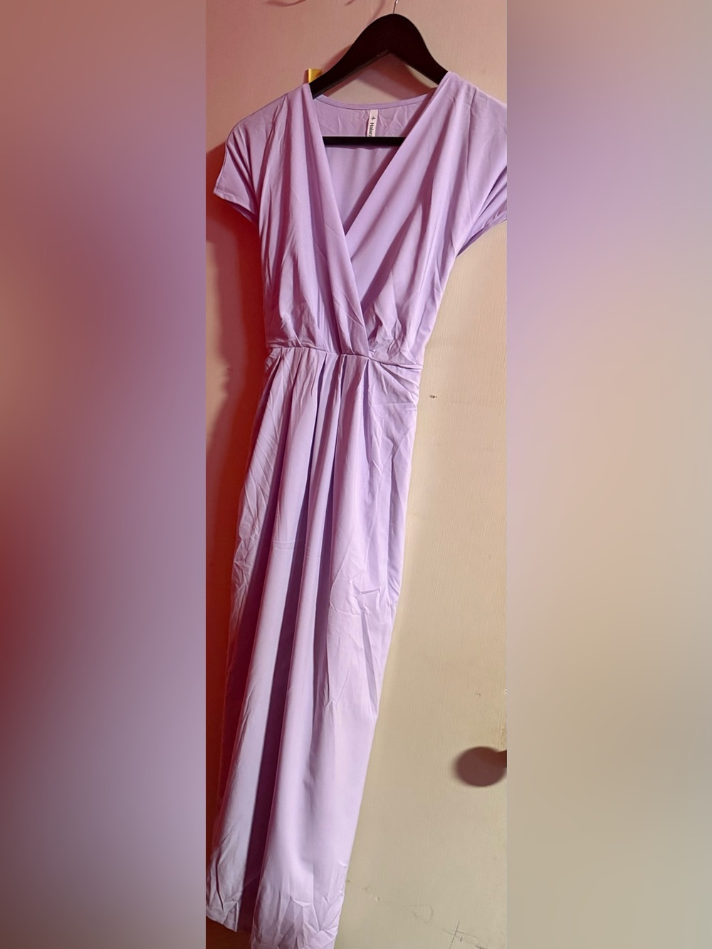63. NWT HALARA Lavender Pleated Bodice